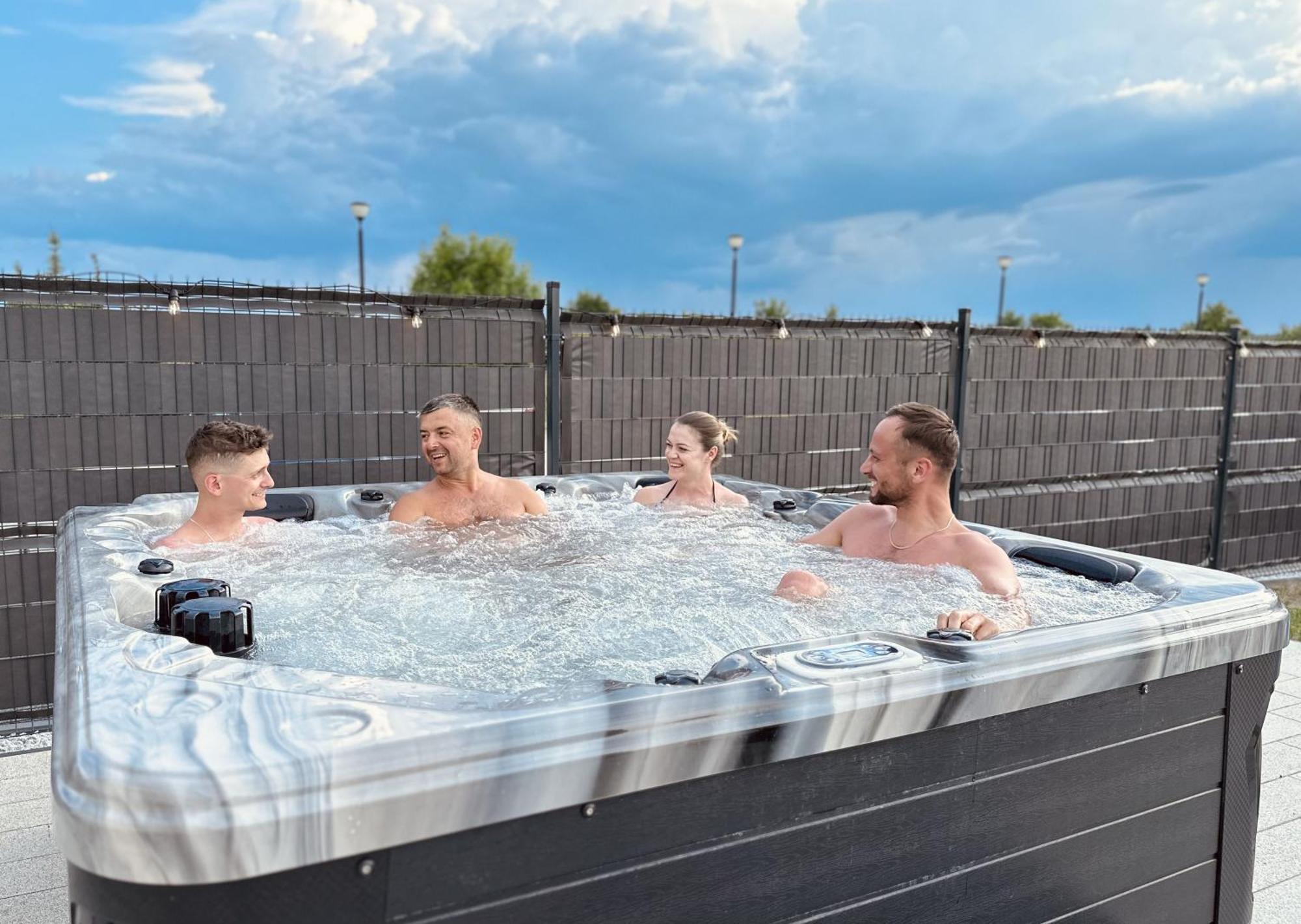 Holistic Hotell Solec-Zdrój Eksteriør bilde